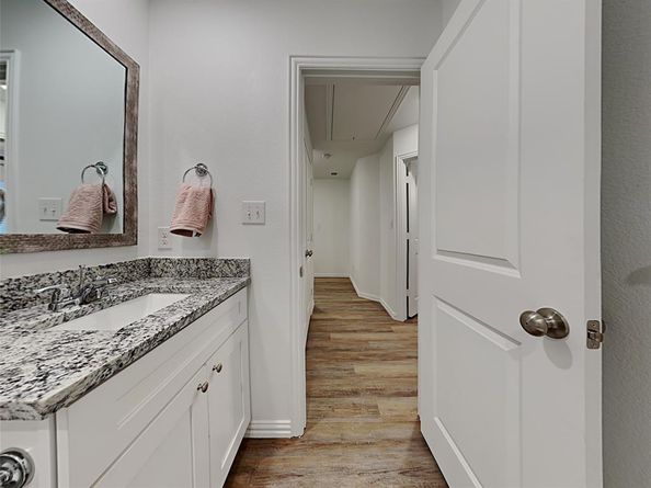 1601-1602  Boxwood Lane , Forest Hill Texas 76140