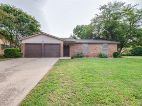 2046  Sheriff Drive , Grand Prairie Texas 75051