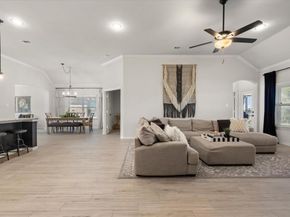 6909  Clayton Nicholas Court , Arlington Texas 76001