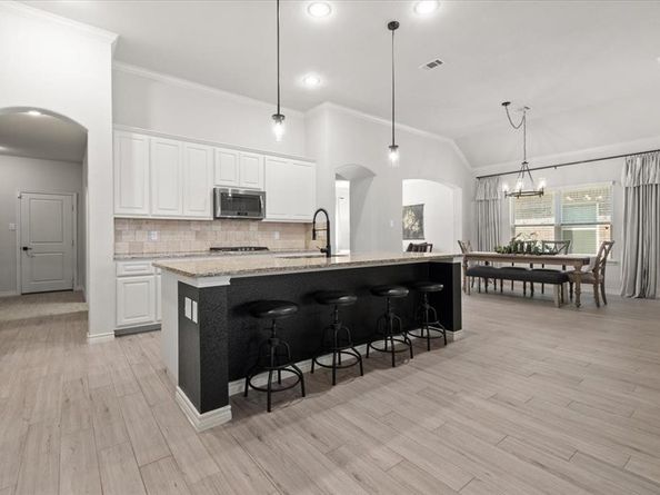 6909  Clayton Nicholas Court , Arlington Texas 76001