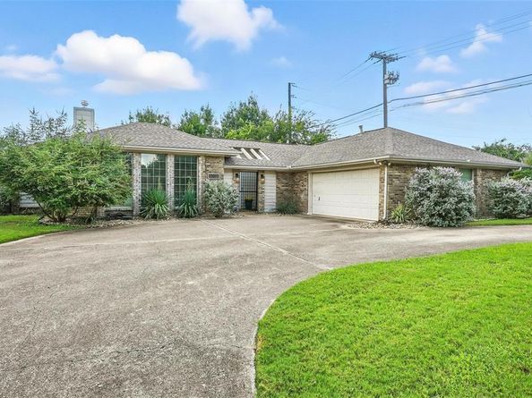 6002  Costera Lane , Dallas Texas 75248