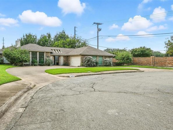 6002  Costera Lane , Dallas Texas 75248