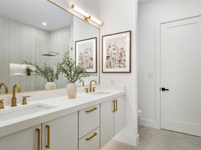 4046  Baker Avenue , Dallas Texas 75212