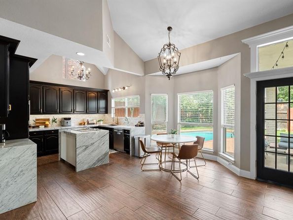 2849  Timber Hill Drive , Grapevine Texas 76051