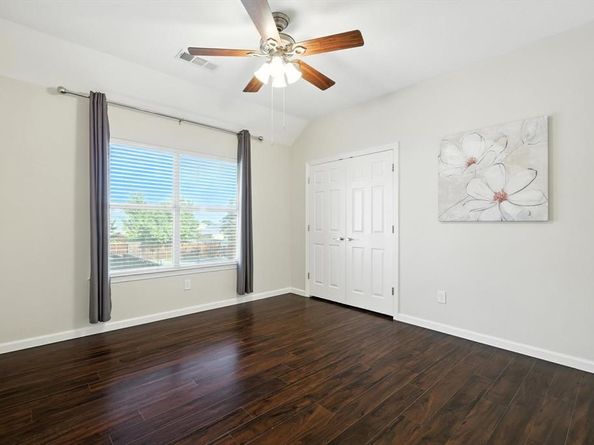 2753  Hillview Drive , Lewisville Texas 75067