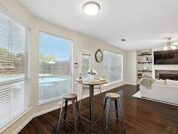 2753  Hillview Drive , Lewisville Texas 75067