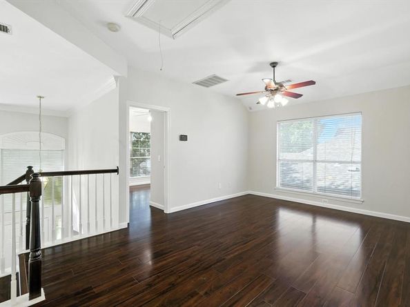 2753  Hillview Drive , Lewisville Texas 75067