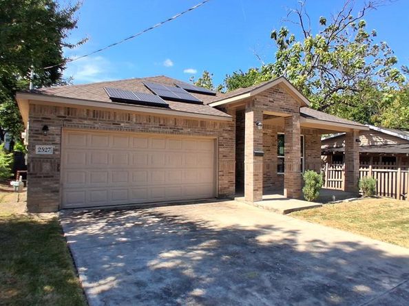 2527  Wilhurt Avenue , Dallas Texas 75216
