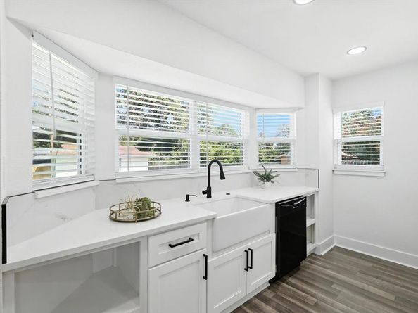2800  Sadler Avenue , Fort Worth Texas 76133