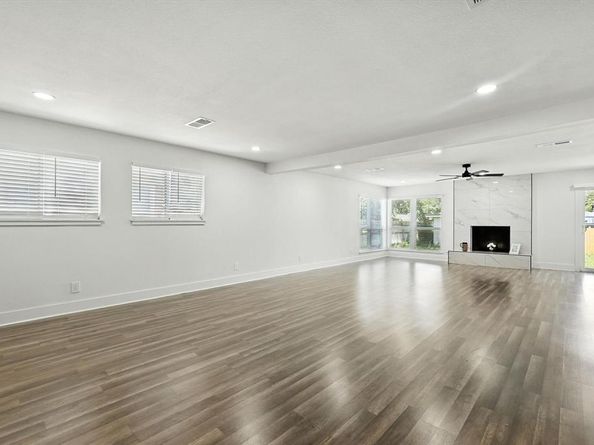 2800  Sadler Avenue , Fort Worth Texas 76133