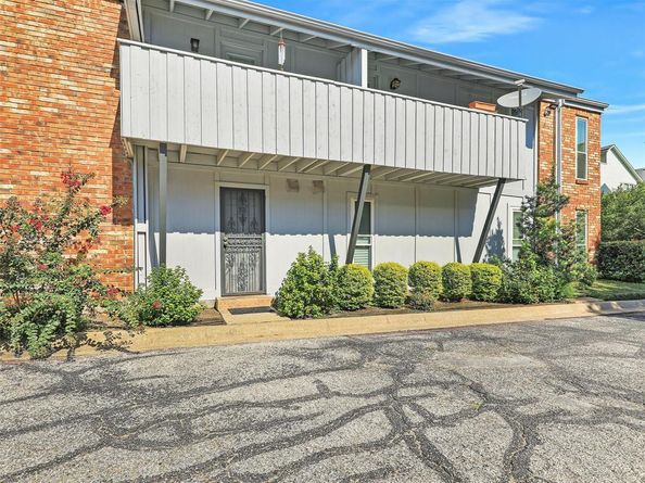 4317  Hartford Street  102, Dallas Texas 75219