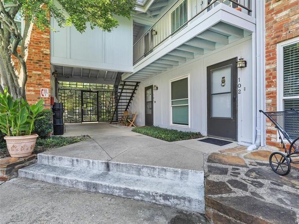 4317  Hartford Street  102, Dallas Texas 75219