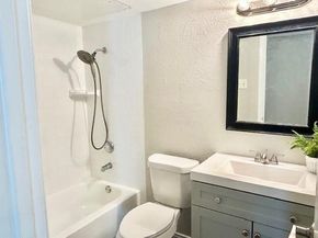 7621  Mccallum Boulevard  309, Dallas Texas 75252