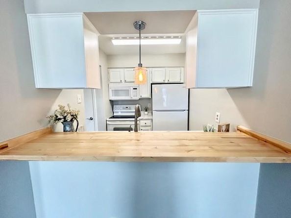 7621  Mccallum Boulevard  309, Dallas Texas 75252