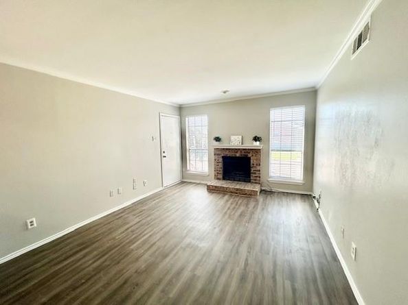 7621  Mccallum Boulevard  309, Dallas Texas 75252