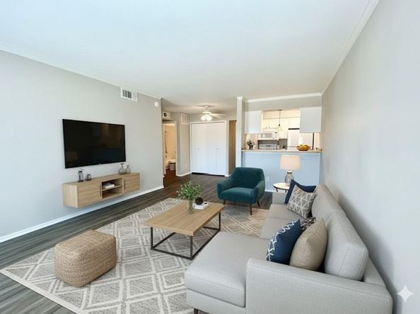 7621  Mccallum Boulevard  309, Dallas Texas 75252