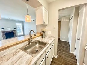 7621  Mccallum Boulevard  309, Dallas Texas 75252