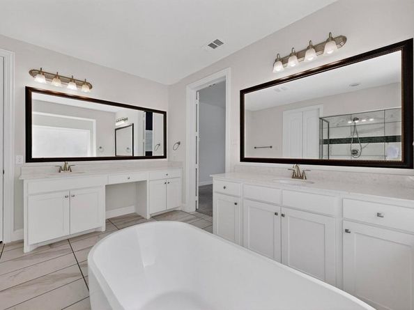 5616  Snowberry Drive , Plano Texas 75094