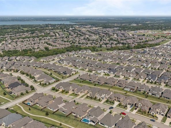 617  Nakoma Drive , Rockwall Texas 75087