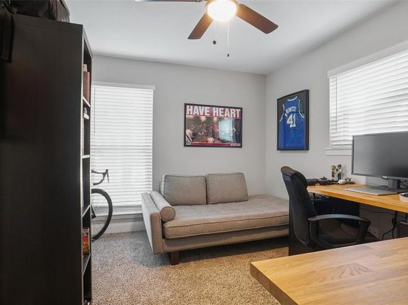 101 W Ash Lane , Euless Texas 76039