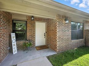 1008  Forest Creek Street , Benbrook Texas 76126