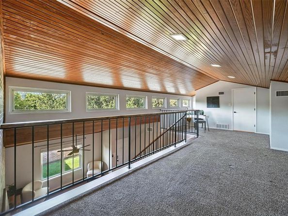 1008  Forest Creek Street , Benbrook Texas 76126