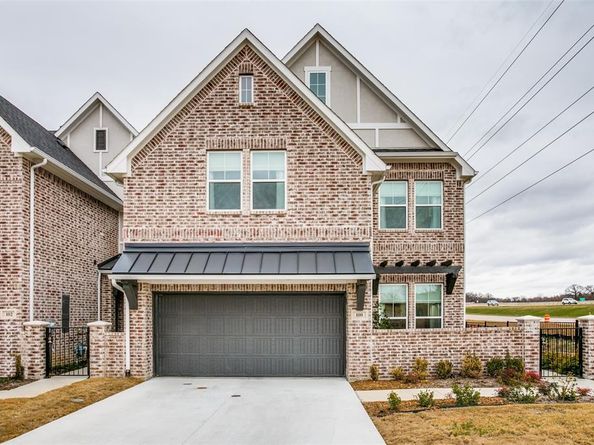 100  Claire Drive , Trophy Club Texas 76262