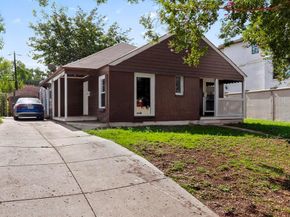5020  Pershing Street , Dallas Texas 75206