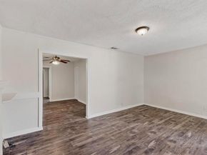 5020  Pershing Street , Dallas Texas 75206