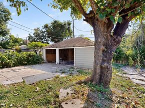 5020  Pershing Street , Dallas Texas 75206