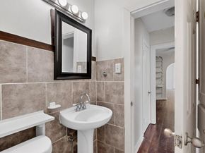 5020  Pershing Street , Dallas Texas 75206