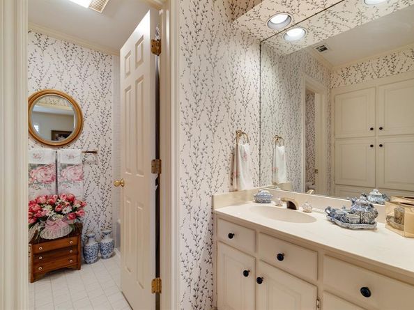 4708  Shady Ridge Court , Fort Worth Texas 76109