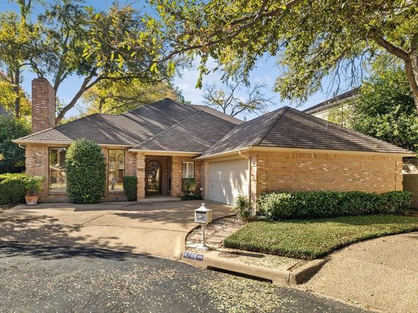 4708  Shady Ridge Court , Fort Worth Texas 76109