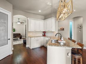 4512  Sunflower Drive , Mansfield Texas 76063