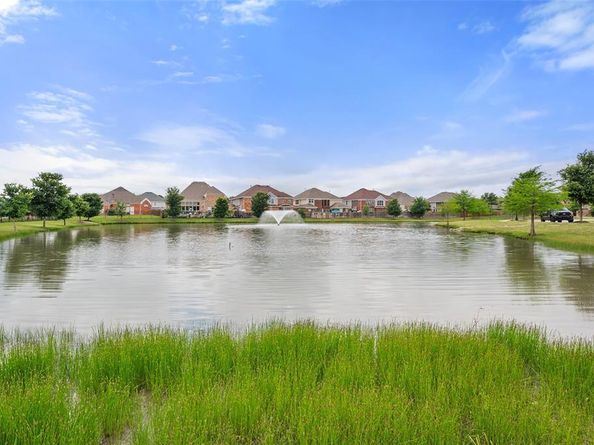 4512  Sunflower Drive , Mansfield Texas 76063