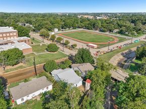 522  Denton Street , Denton Texas 76201