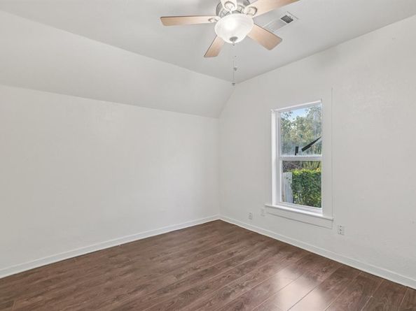 522  Denton Street , Denton Texas 76201