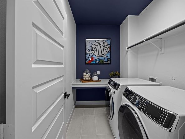 9141  Amilie Vue Lane , Dallas Texas 75243