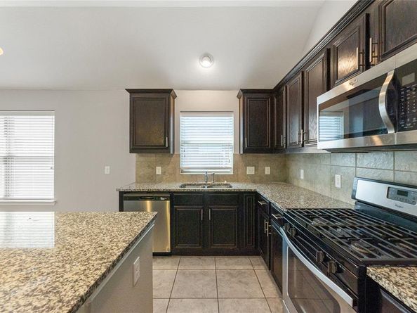 1004  Water Garden Circle , Little Elm Texas 75068