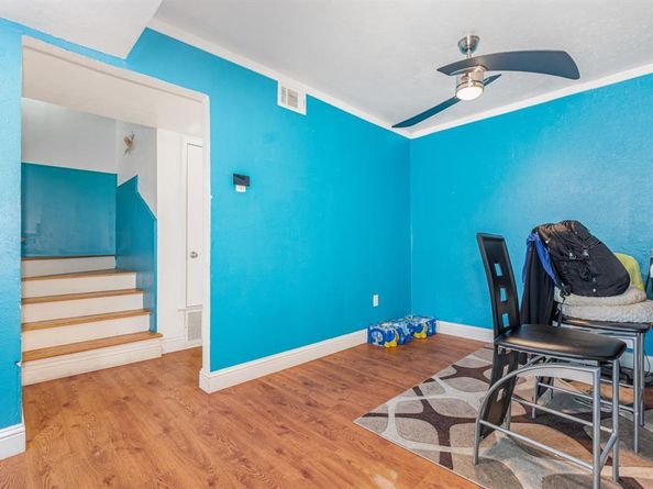 7510  Holly Hill Drive  132, Dallas Texas 75231