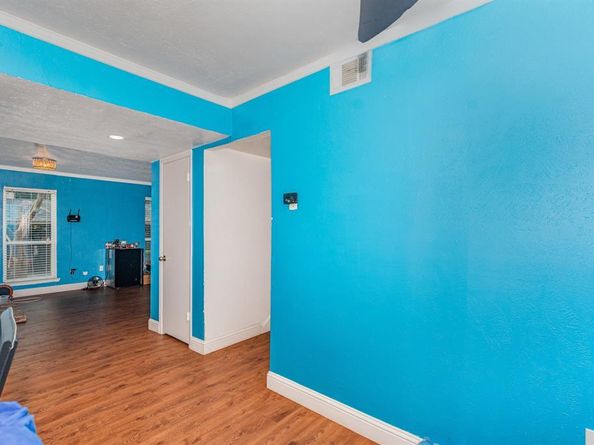 7510  Holly Hill Drive  132, Dallas Texas 75231