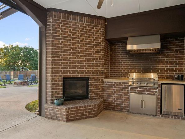 6112  Emmas Court , Colleyville Texas 76034