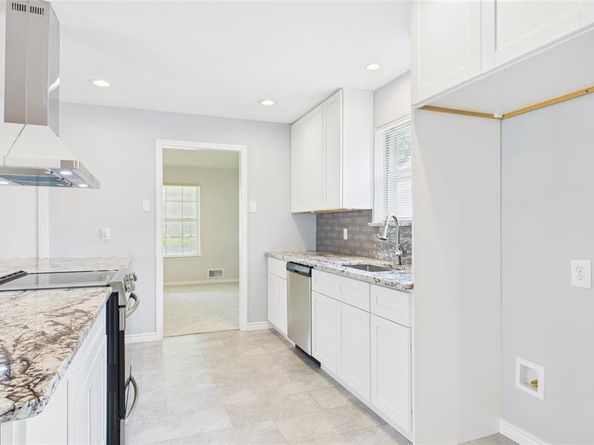 2313  Forestcrest Drive , Plano Texas 75074