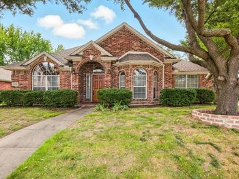 1329  Ballantrae Drive 
