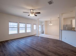 3227  Guadaloupe  , Grand Prairie Texas 75054