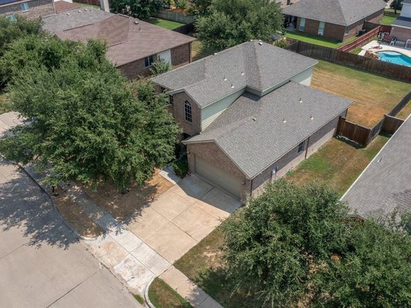 3227  Guadaloupe  , Grand Prairie Texas 75054
