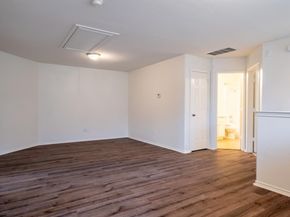 3227  Guadaloupe  , Grand Prairie Texas 75054