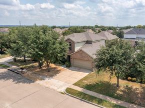 3227  Guadaloupe  , Grand Prairie Texas 75054