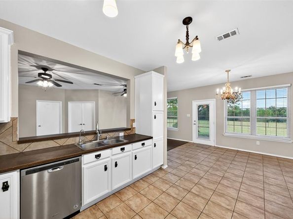 105  Southview Drive , Fate Texas 75189