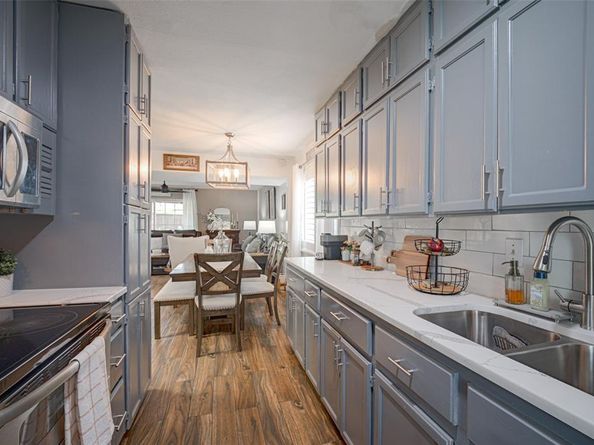 2916  Lockwood Drive , Carrollton Texas 75007